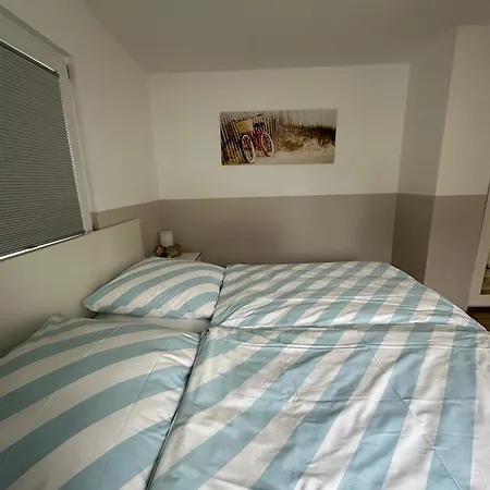 Schoenes Haus Mit Grossem Garten